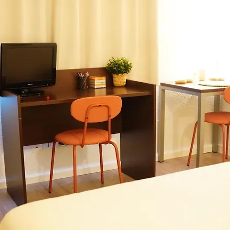 Charming Comfortable Studio, Heart Of Vauban 533 شقة ليل